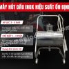 Máy hút dầu có tích hợp kèm bánh xe giúp thuận tiện cho việc di chuyển