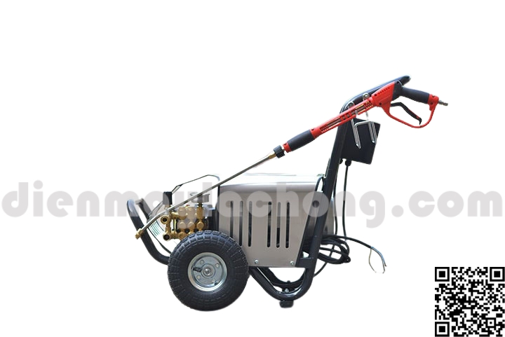 Máy rửa xe Camry 3kW xịt rửa chuyên dụng