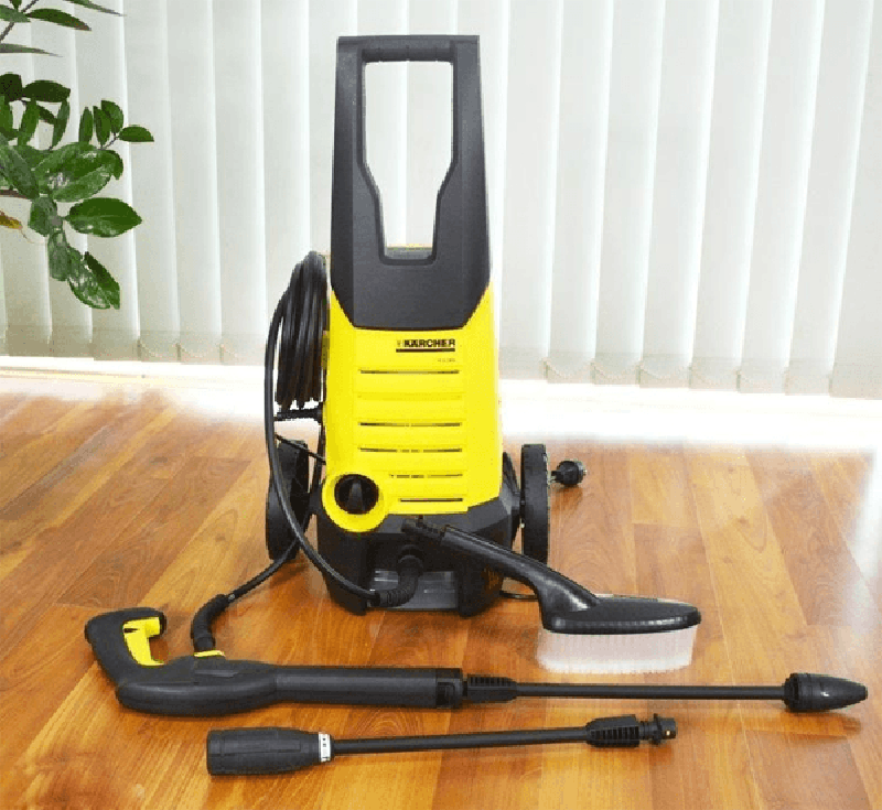 Máy rửa xe thương hiệu Karcher